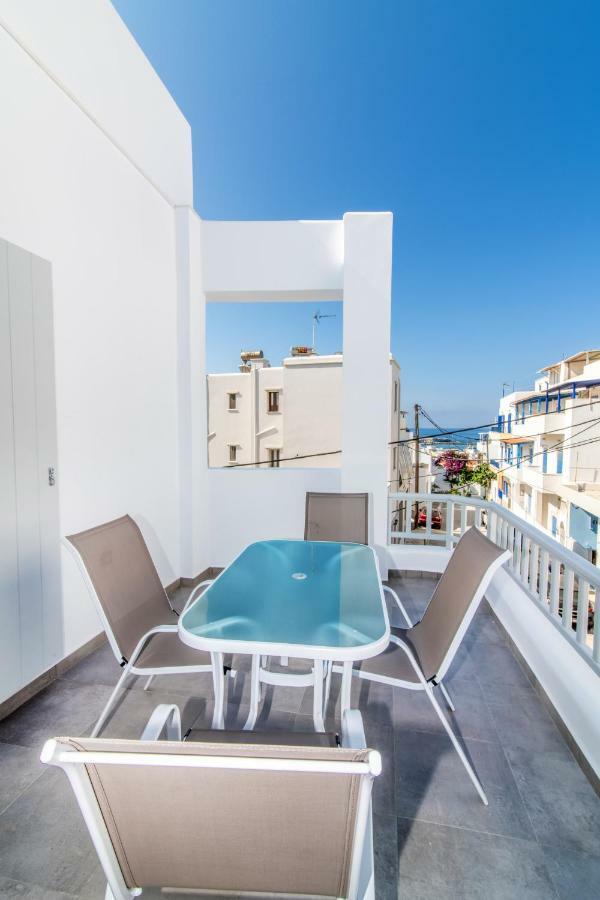 Lux 'N Comfort Apartments Tinos ภายนอก รูปภาพ