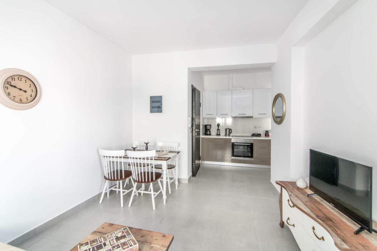Lux 'N Comfort Apartments Tinos ภายนอก รูปภาพ