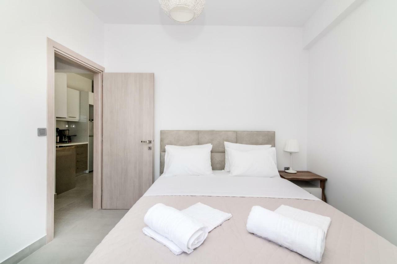 Lux 'N Comfort Apartments Tinos ภายนอก รูปภาพ