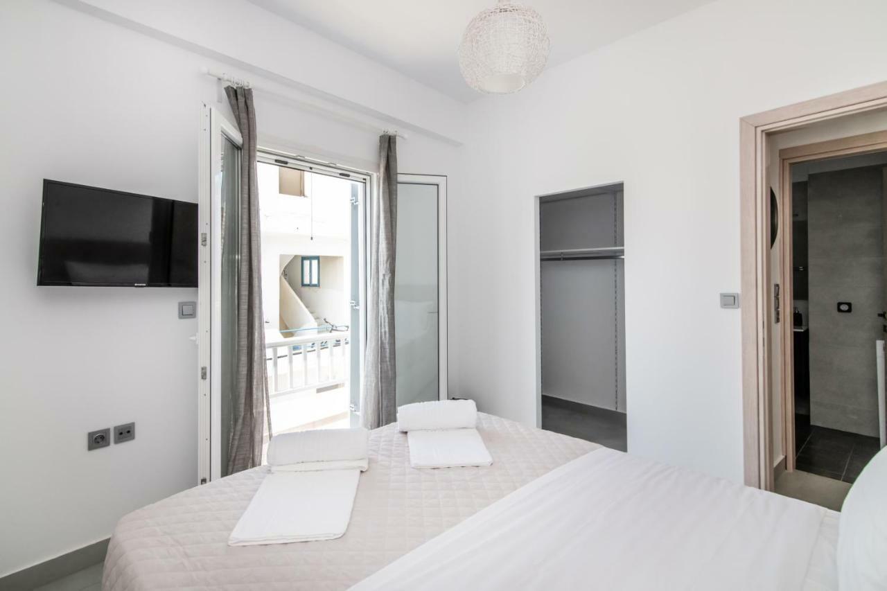 Lux 'N Comfort Apartments Tinos ภายนอก รูปภาพ