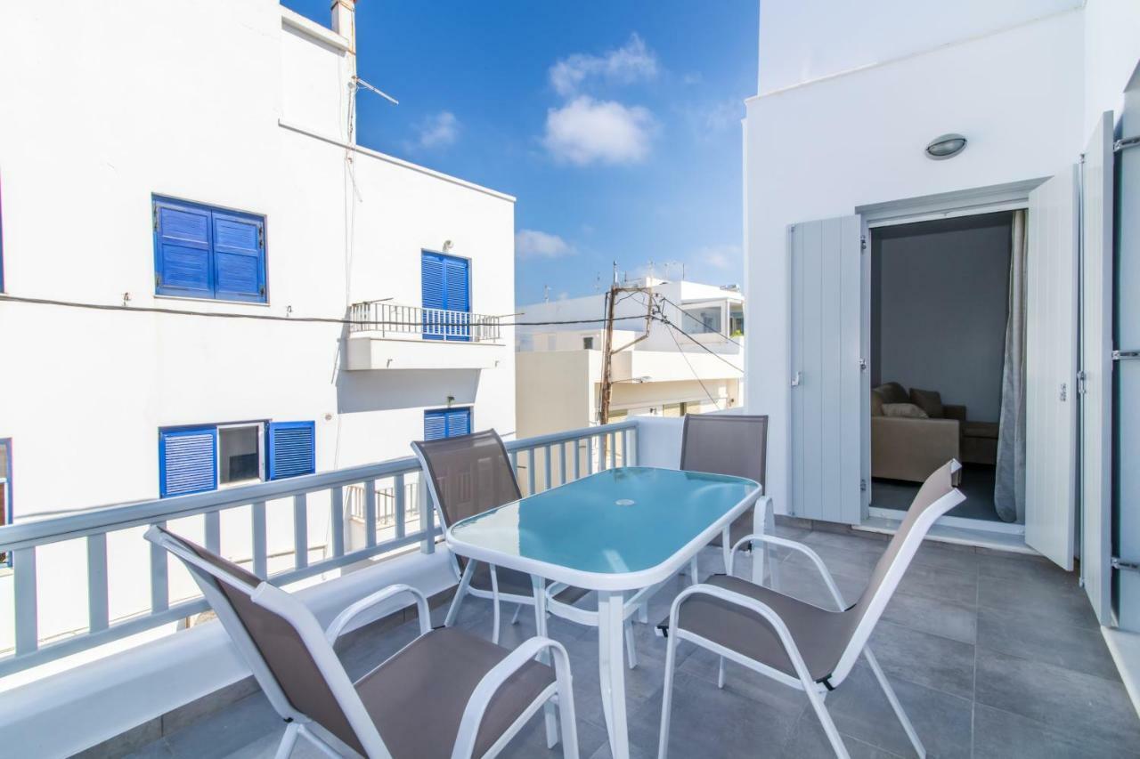 Lux 'N Comfort Apartments Tinos ภายนอก รูปภาพ